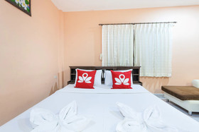 Green Mango Guesthouse by ZEN Rooms