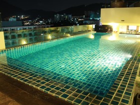 Hemingways Silk Hotel