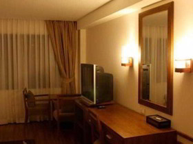 Hiran Residence