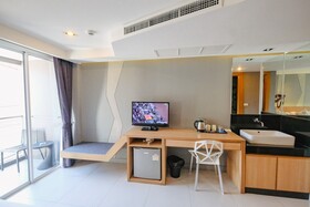 Hubtel Patong Suite
