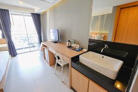 Hubtel Patong Suite