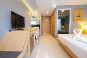 Hubtel Patong Suite