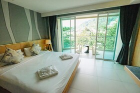 Hubtel Patong Suite