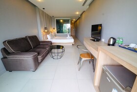 Hubtel Patong Suite