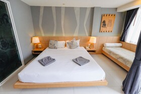 Hubtel Patong Suite