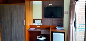 Kanpai Hotel
