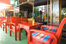 Kelly's Residency