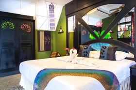 Kelly's Residency