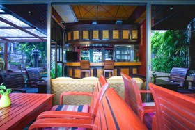 Kelly's Residency