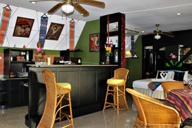 Kelly's Residency