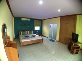 Lemon House