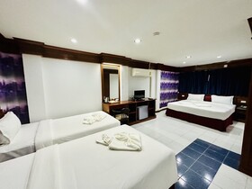 Lime Hotel