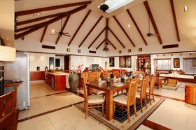 L'Orchidée Residences by Villacarte