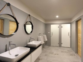 Lupta Hostel Patong