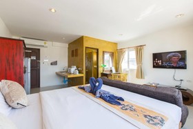 Marina Boutique Suites Guesthouse