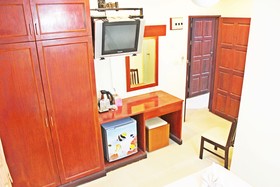 Marine Inn and Wanna House