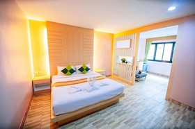 Marine Inn and Wanna House