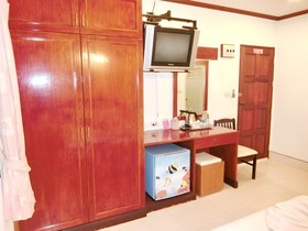 Marine Inn and Wanna House