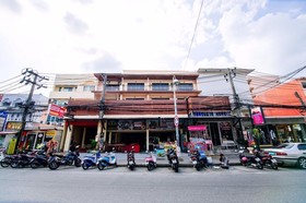 Marine Inn and Wanna House