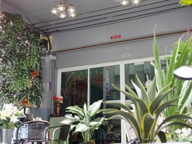 Menulis Coolly House Patong