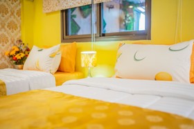 Menulis Coolly House Patong