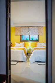 Menulis Coolly House Patong