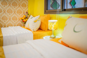 Menulis Coolly House Patong