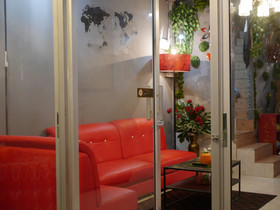 Menulis Coolly House Patong