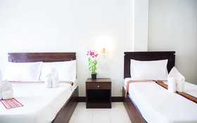 Moon Inn Guesthouse Patong