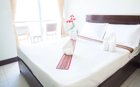 Moon Inn Guesthouse Patong