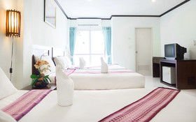 Moon Inn Guesthouse Patong