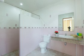 SR Sea View Apartments