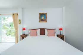 SR Sea View Apartments