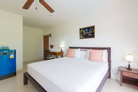 SR Sea View Apartments