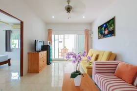 SR Sea View Apartments
