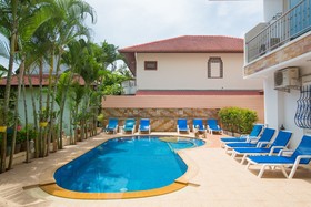 SR Sea View Apartments