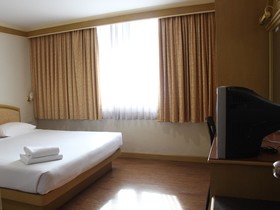 Neptuna Kata Hotel