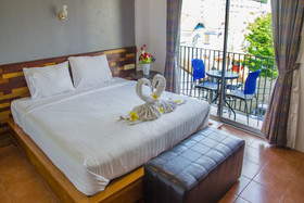Night Star Patong