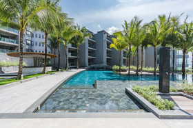 Oceanfront Beach Resort And Spa