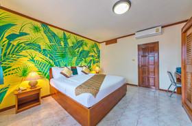 Panda Hotel