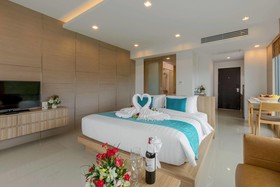 Patong Bay Hill Resort & Spa