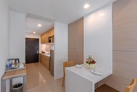 Patong Bay Hill Resort & Spa