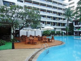 Patong Beach Hotel
