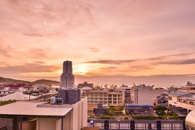Patong Buri Resort