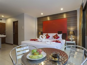 Patong Max Value Hotel