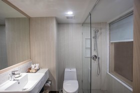 Courtyard by Marriott Phuket Patong Beach Resort