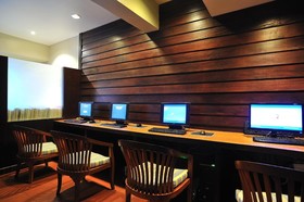 Courtyard by Marriott Phuket Patong Beach Resort