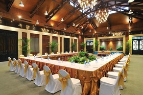 Courtyard by Marriott Phuket Patong Beach Resort