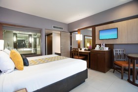Courtyard by Marriott Phuket Patong Beach Resort