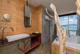 Patong Signature Boutique Hotel